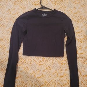 Long sleeve crop top